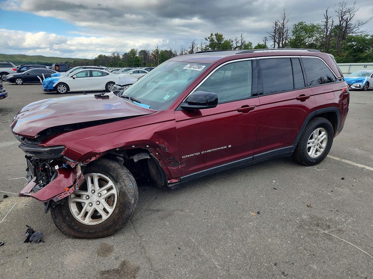 Photo of the 2023 JEEP GRAND CHEROKEE LAREDO
