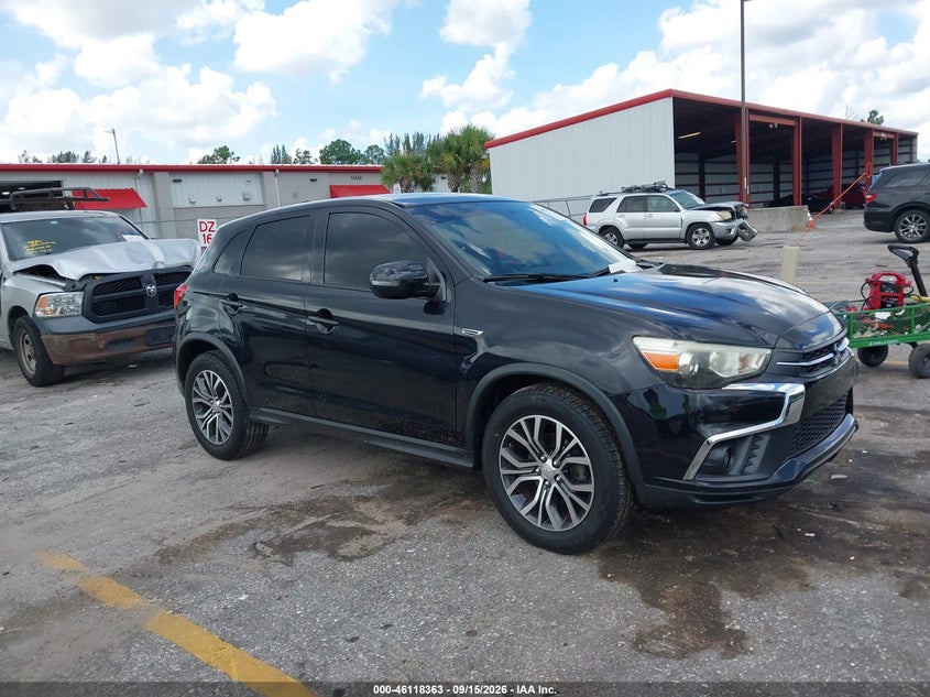 Photo of the 2019 MITSUBISHI OUTLANDER SPORT 2.0 ES
