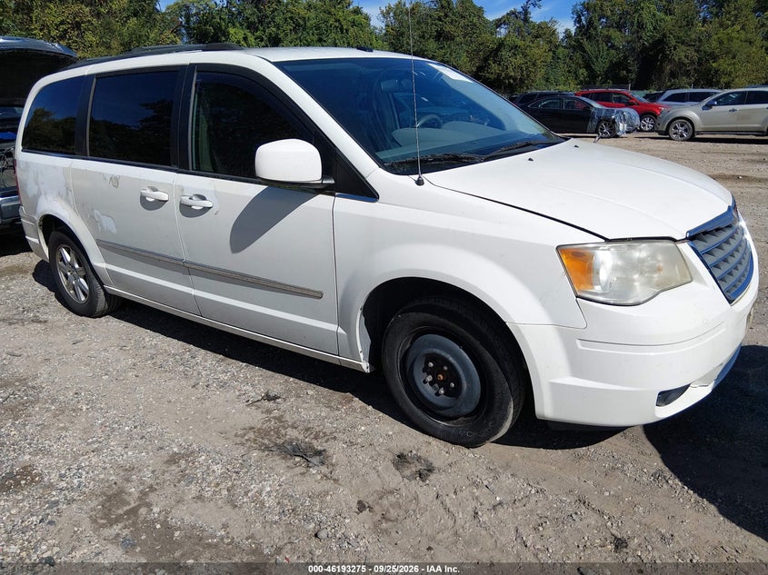 Photo of the 2010 CHRYSLER TOWN & COUNTRY TOURING