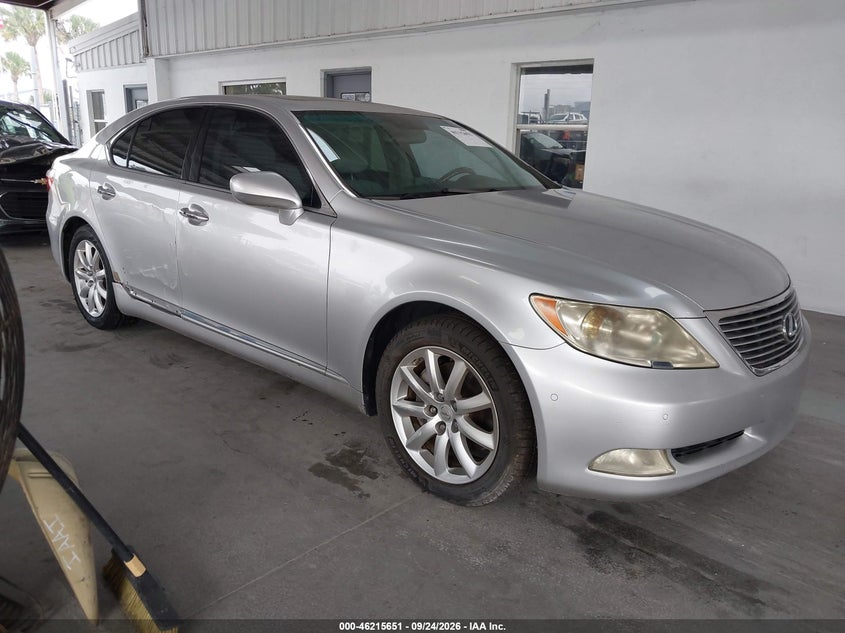 Photo of the 2007 LEXUS LS 460