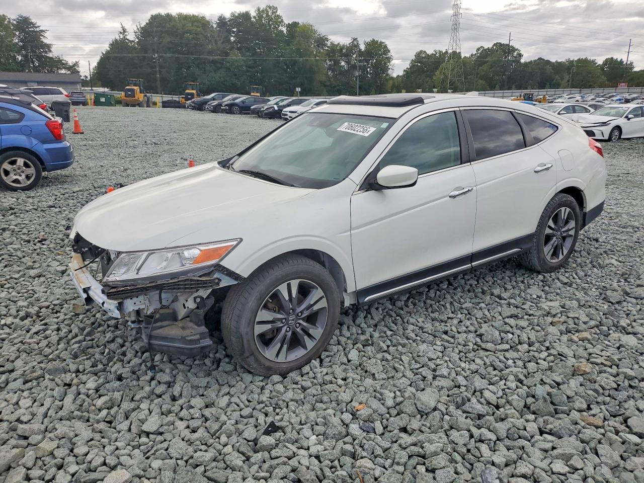 Photo of the 2015 HONDA CROSSTOUR EXL