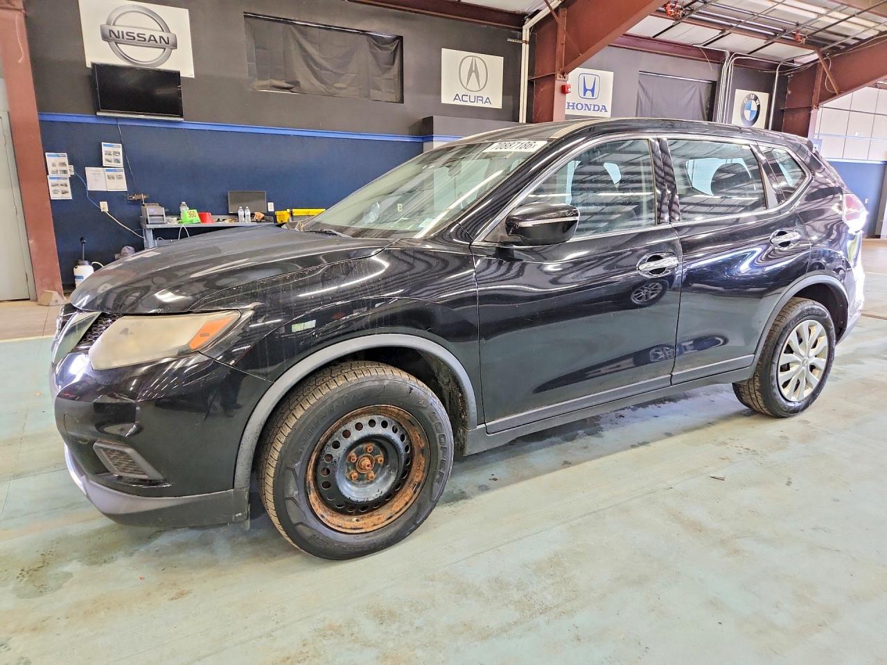 Photo of the 2015 NISSAN ROGUE S
