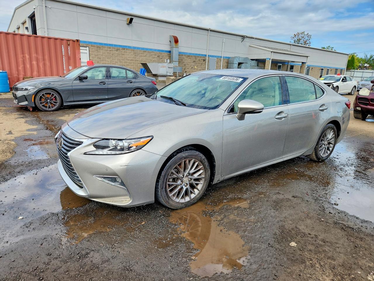 Photo of the 2018 LEXUS ES 350