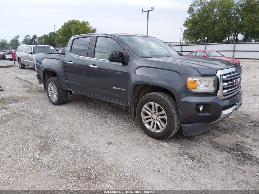 Photo of the 2016 GMC CANYON 4WD SLT
