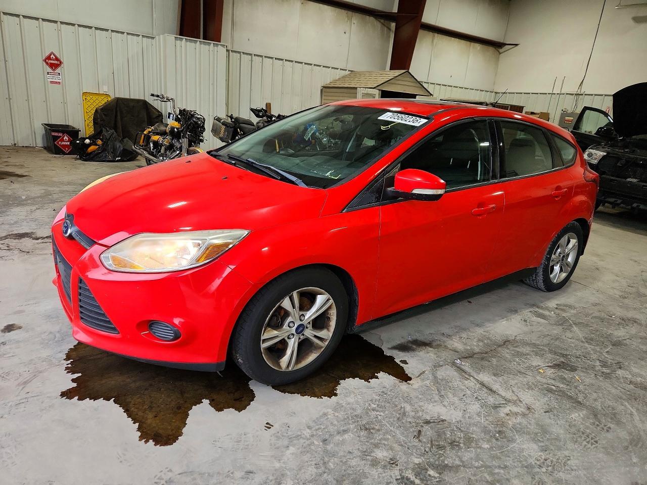Photo of the 2014 FORD FOCUS SE