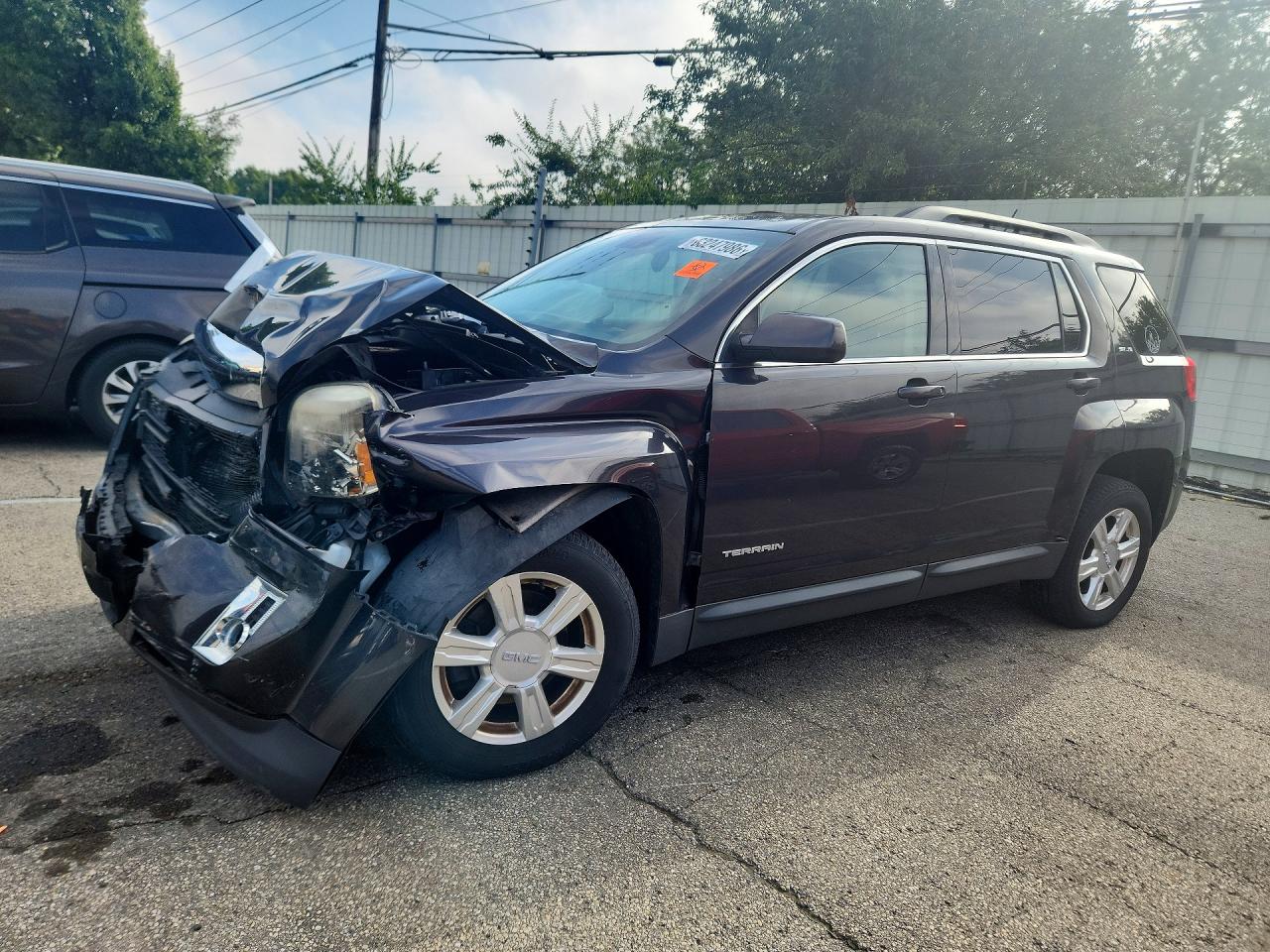 Photo of the 2015 GMC TERRAIN SLE
