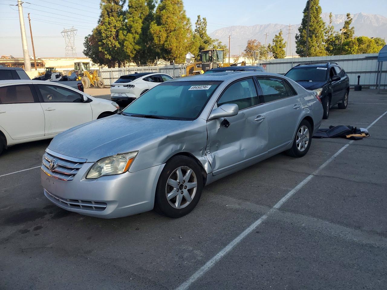 Photo of the 2007 TOYOTA AVALON XL