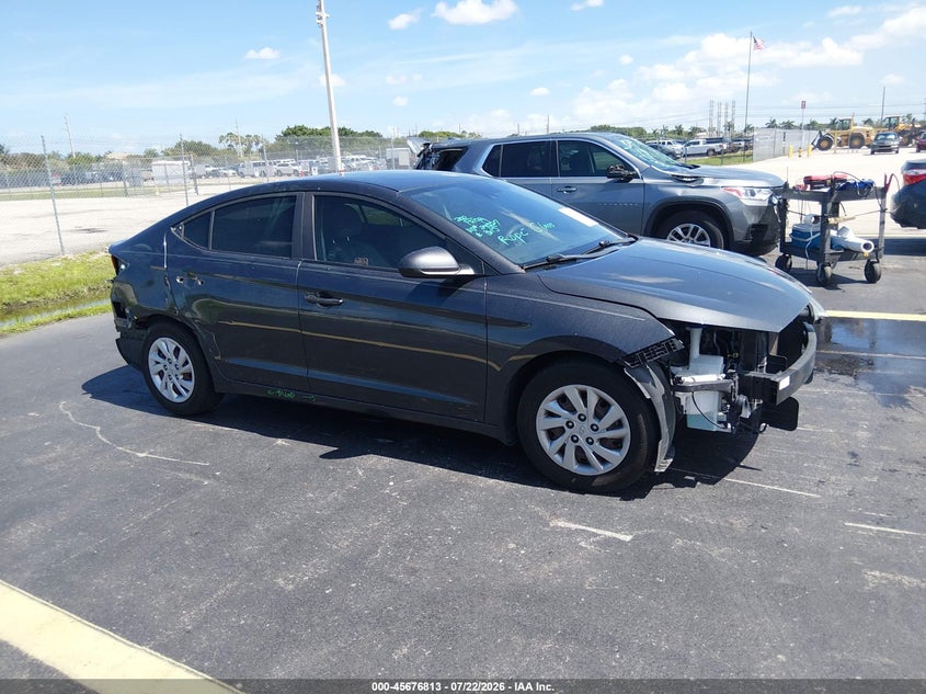 Photo of the 2020 HYUNDAI ELANTRA SE
