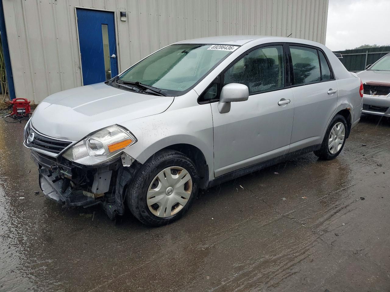 Photo of the 2011 NISSAN VERSA 1.8 S