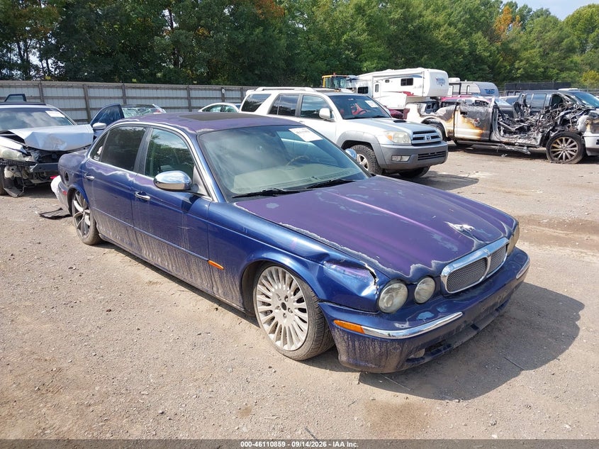 Photo of the 2005 JAGUAR XJ VANDEN PLAS
