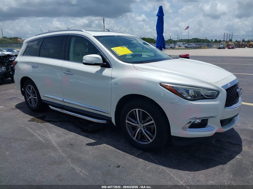 Photo of the 2017 INFINITI QX60