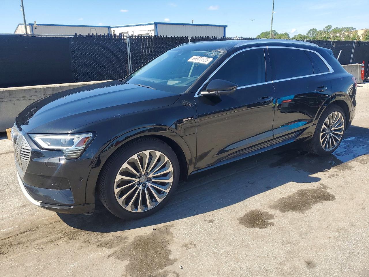 Photo of the 2019 AUDI E-TRON PRESTIGE
