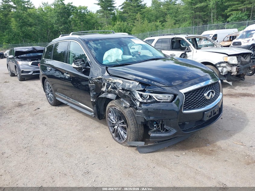 Photo of the 2017 INFINITI QX60
