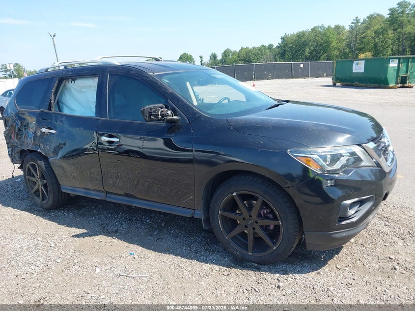 Photo of the 2020 NISSAN PATHFINDER SV 2WD