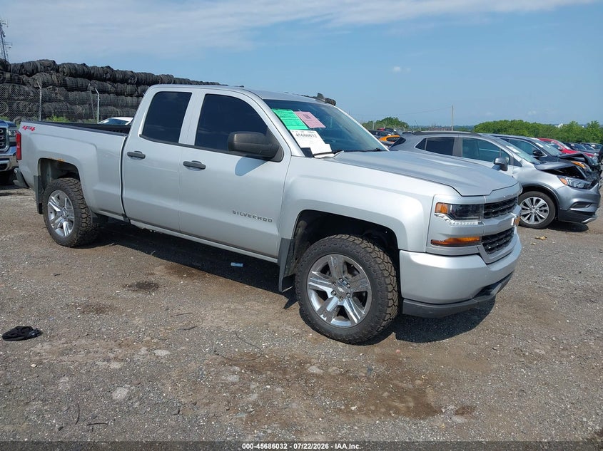 Photo of the 2018 CHEVROLET SILVERADO 1500 CUSTOM