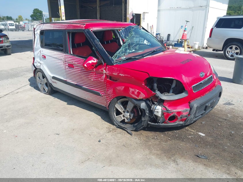 Photo of the 2010 KIA SOUL SPORT