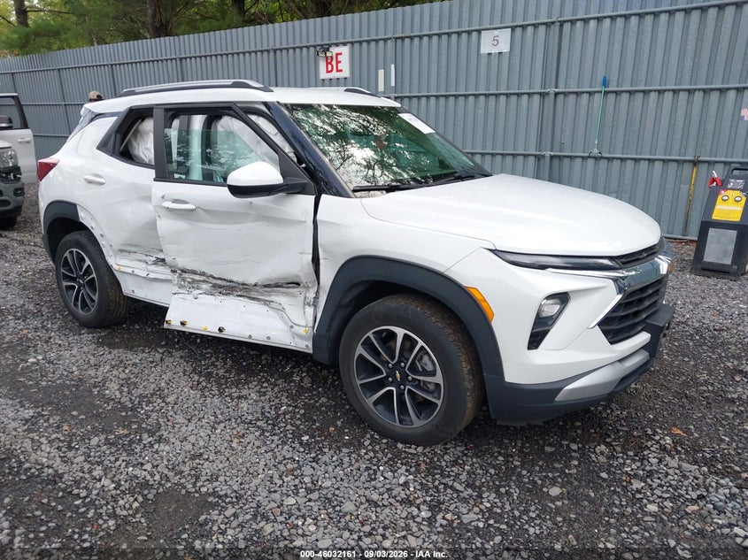 Photo of the 2024 CHEVROLET TRAILBLAZER AWD LT