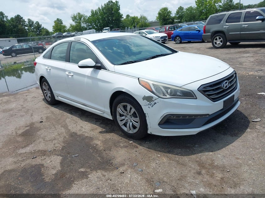 Photo of the 2015 HYUNDAI SONATA SPORT