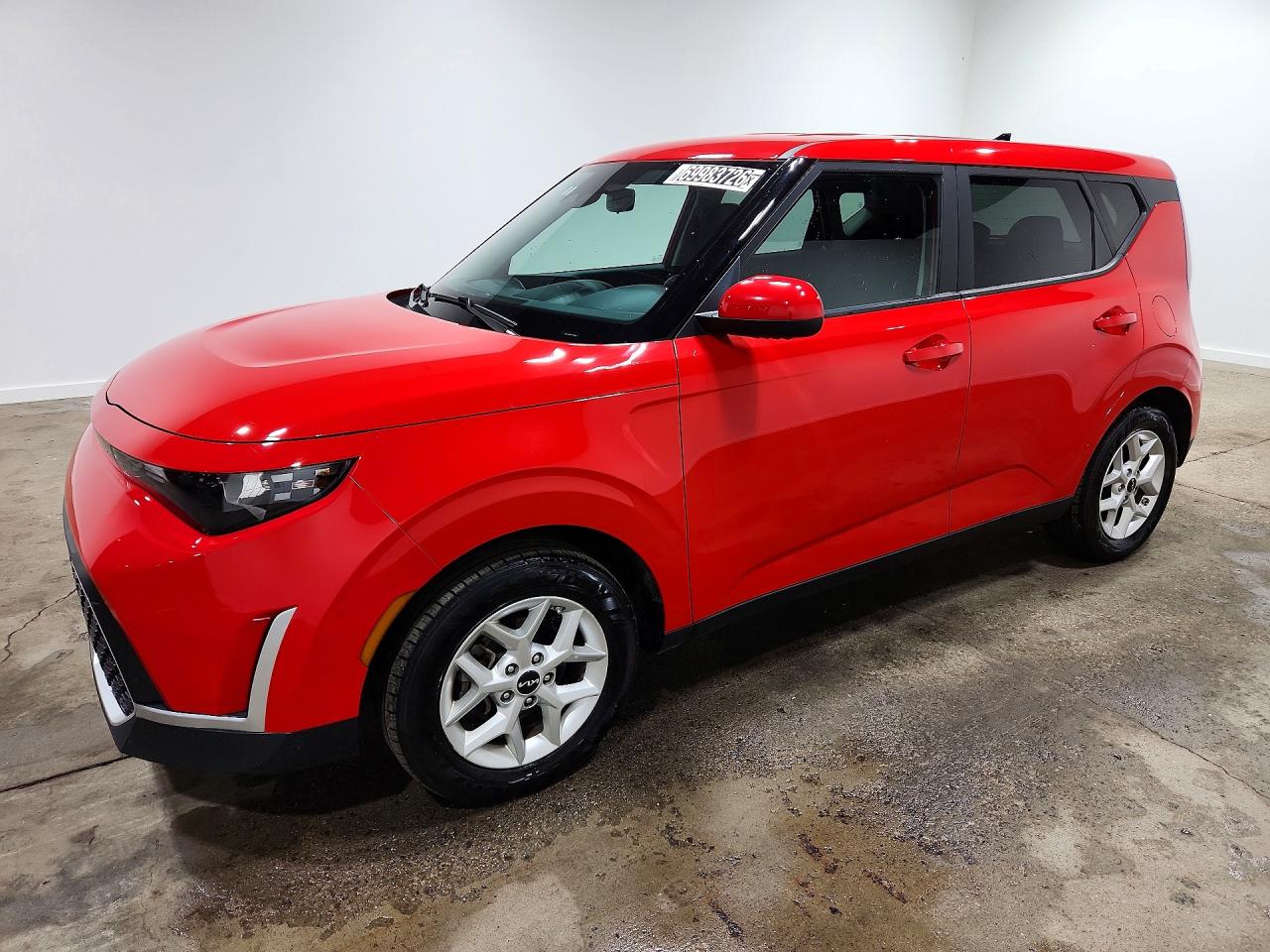 Photo of the 2025 KIA SOUL LX