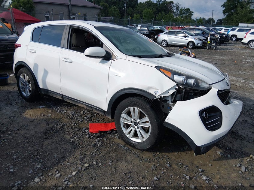 Photo of the 2017 KIA SPORTAGE LX