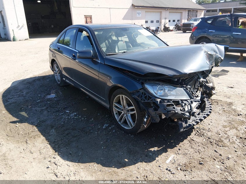 Photo of the 2014 MERCEDES-BENZ C 300 SPORT 4MATIC