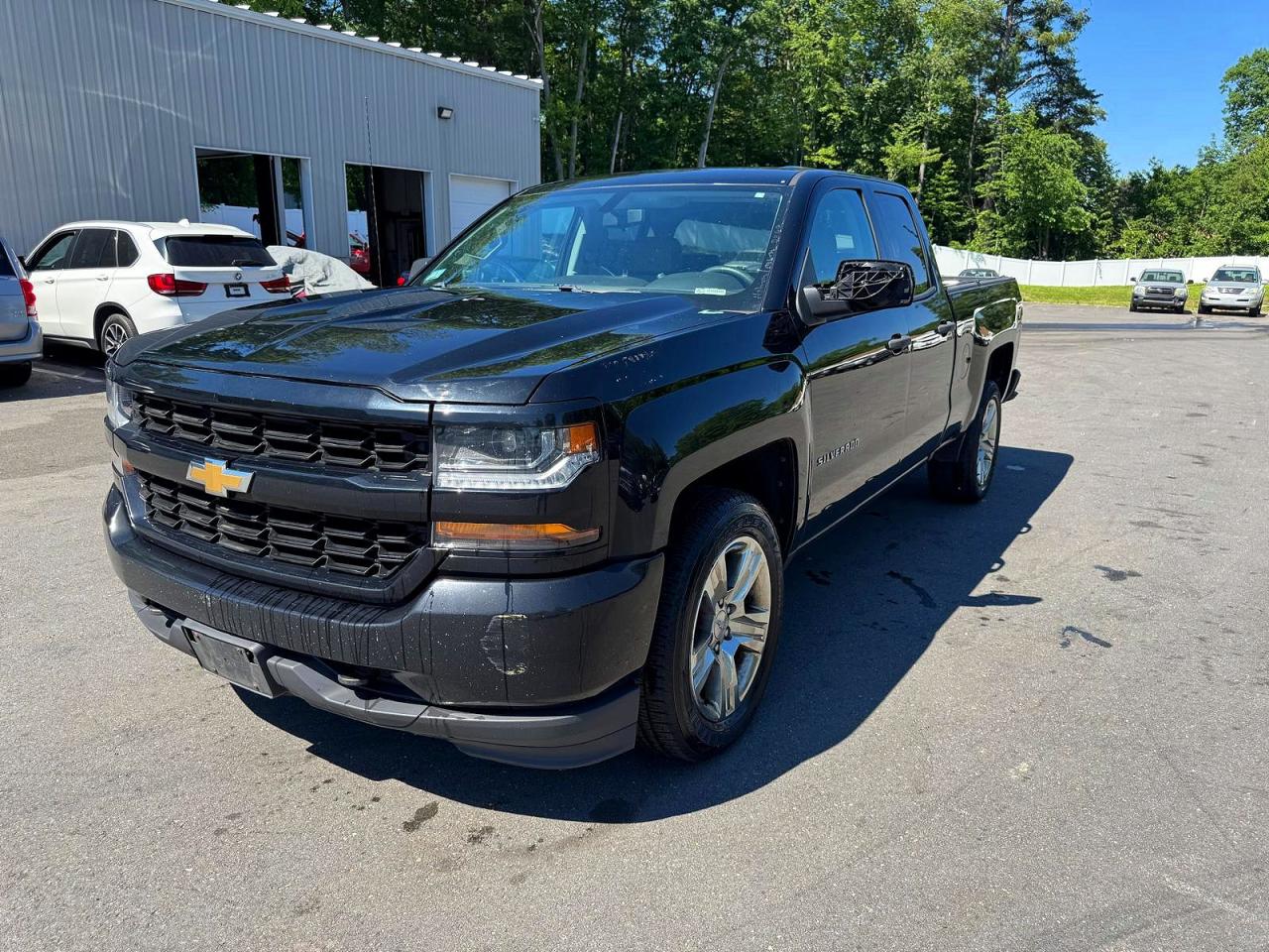Photo of the 2018 CHEVROLET SILVERADO C1500 CUSTOM