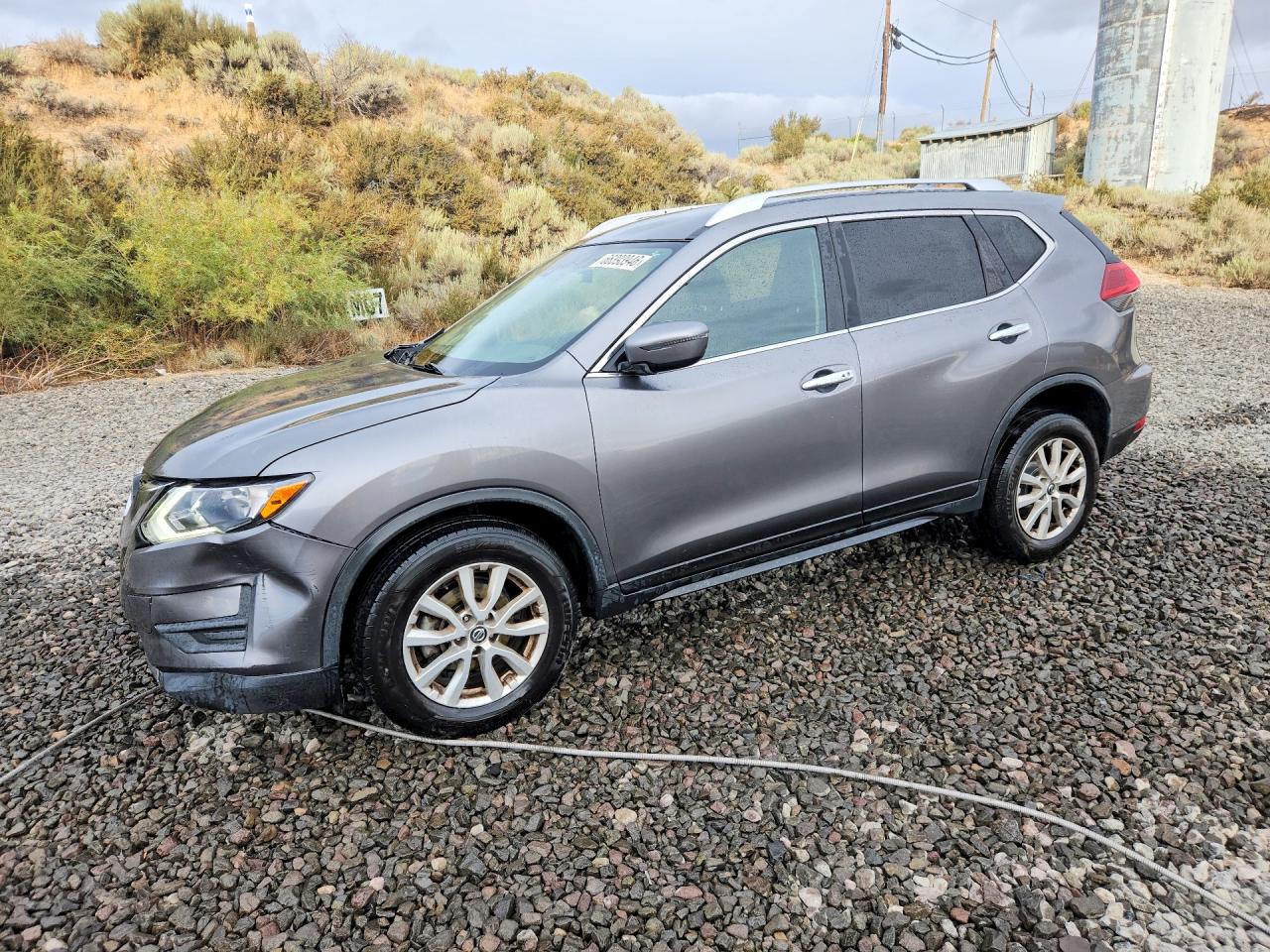 Photo of the 2020 NISSAN ROGUE SV