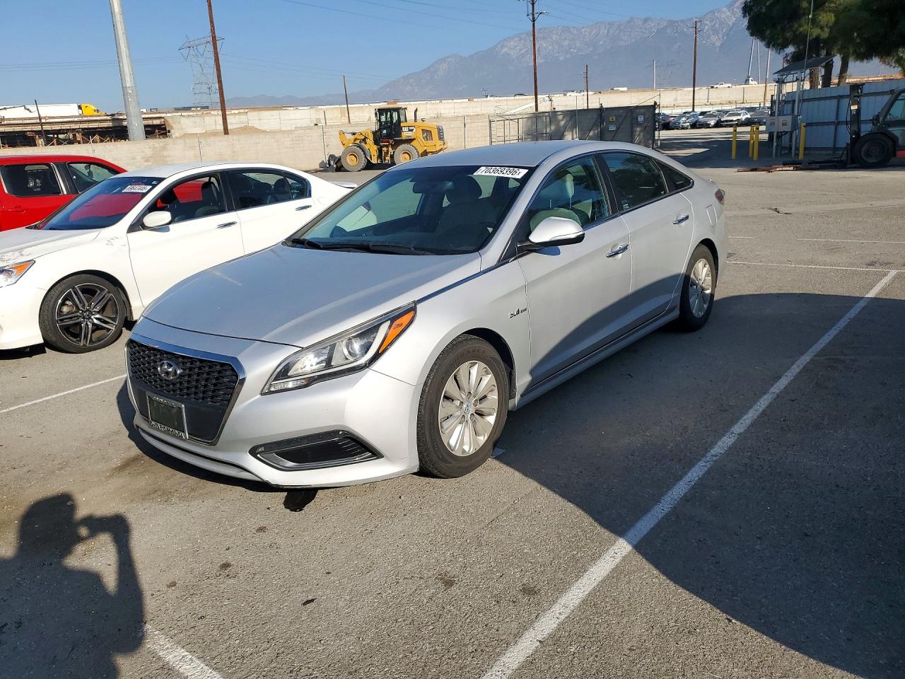 Photo of the 2016 HYUNDAI SONATA HYBRID SE