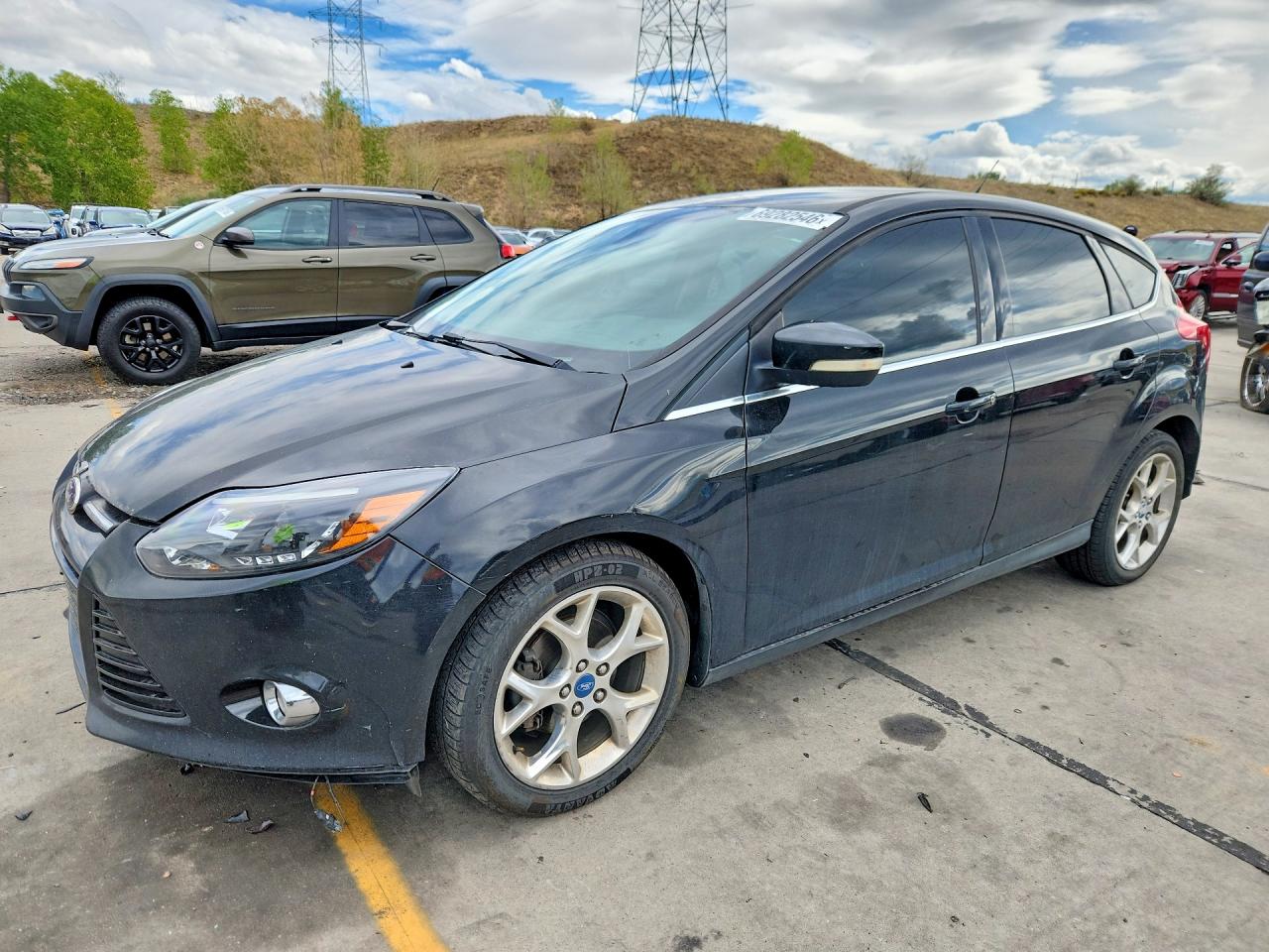 Photo of the 2012 FORD FOCUS SEL