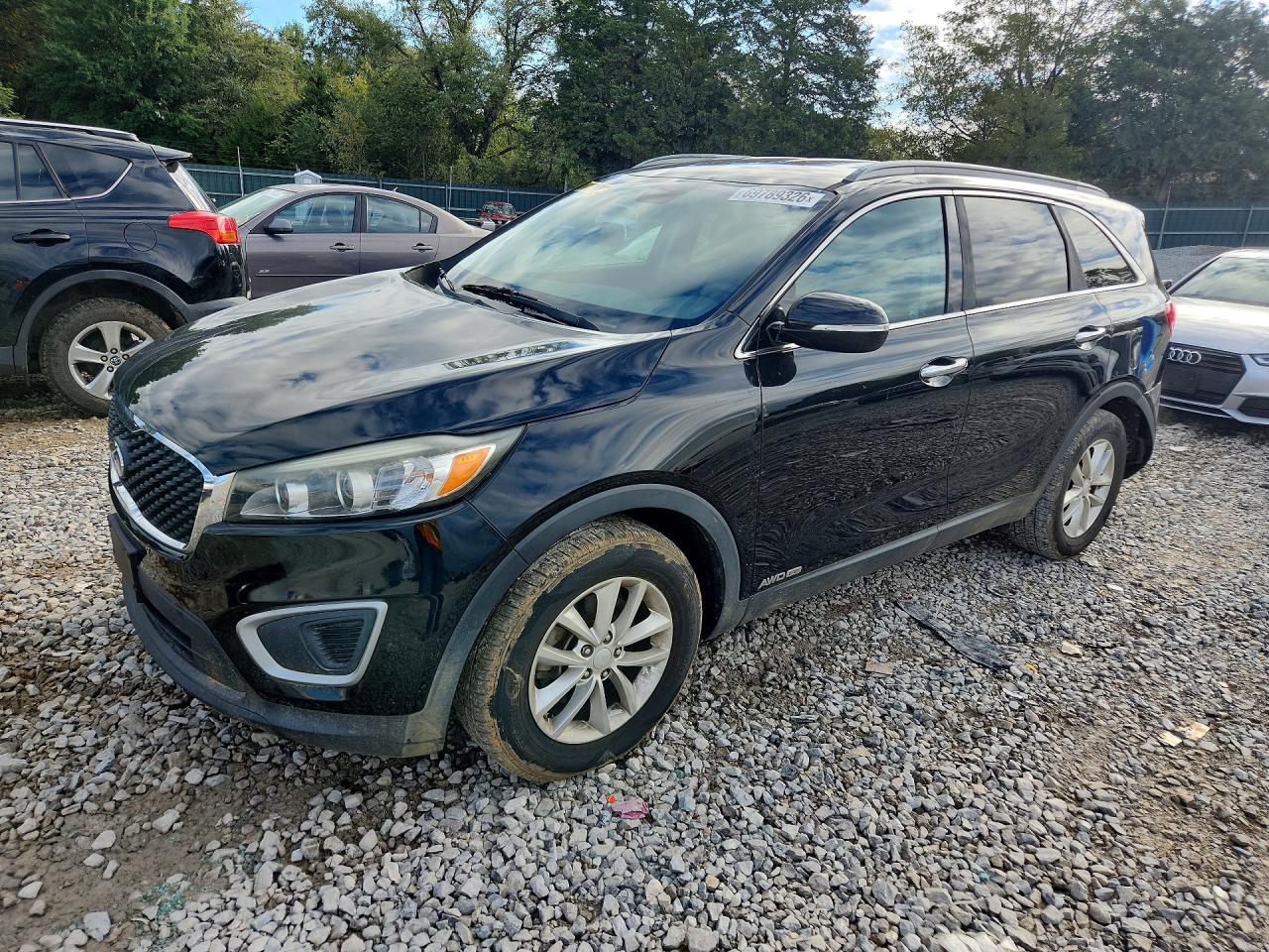 Photo of the 2017 KIA SORENTO LX V6