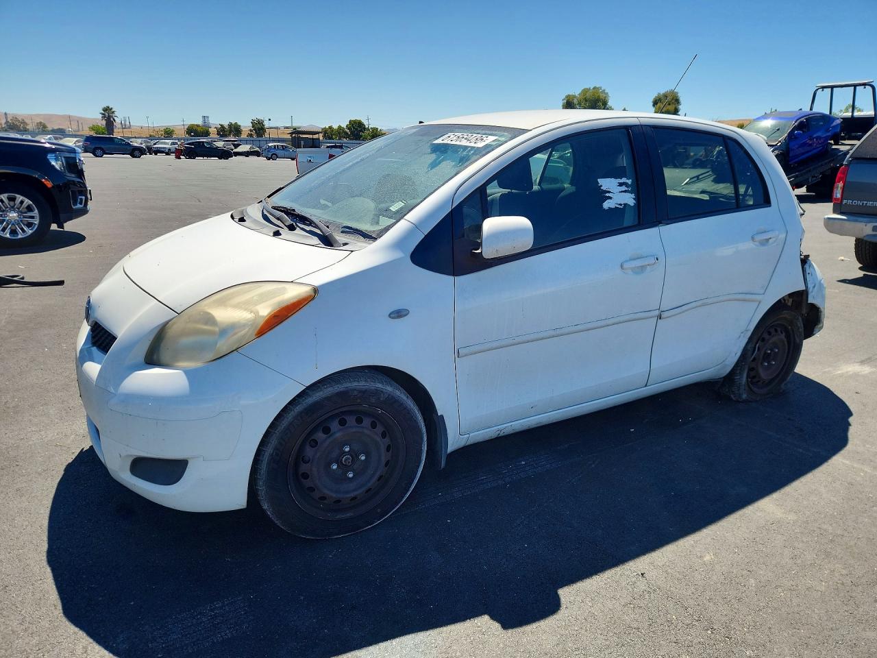 Photo of the 2009 TOYOTA YARIS BASE