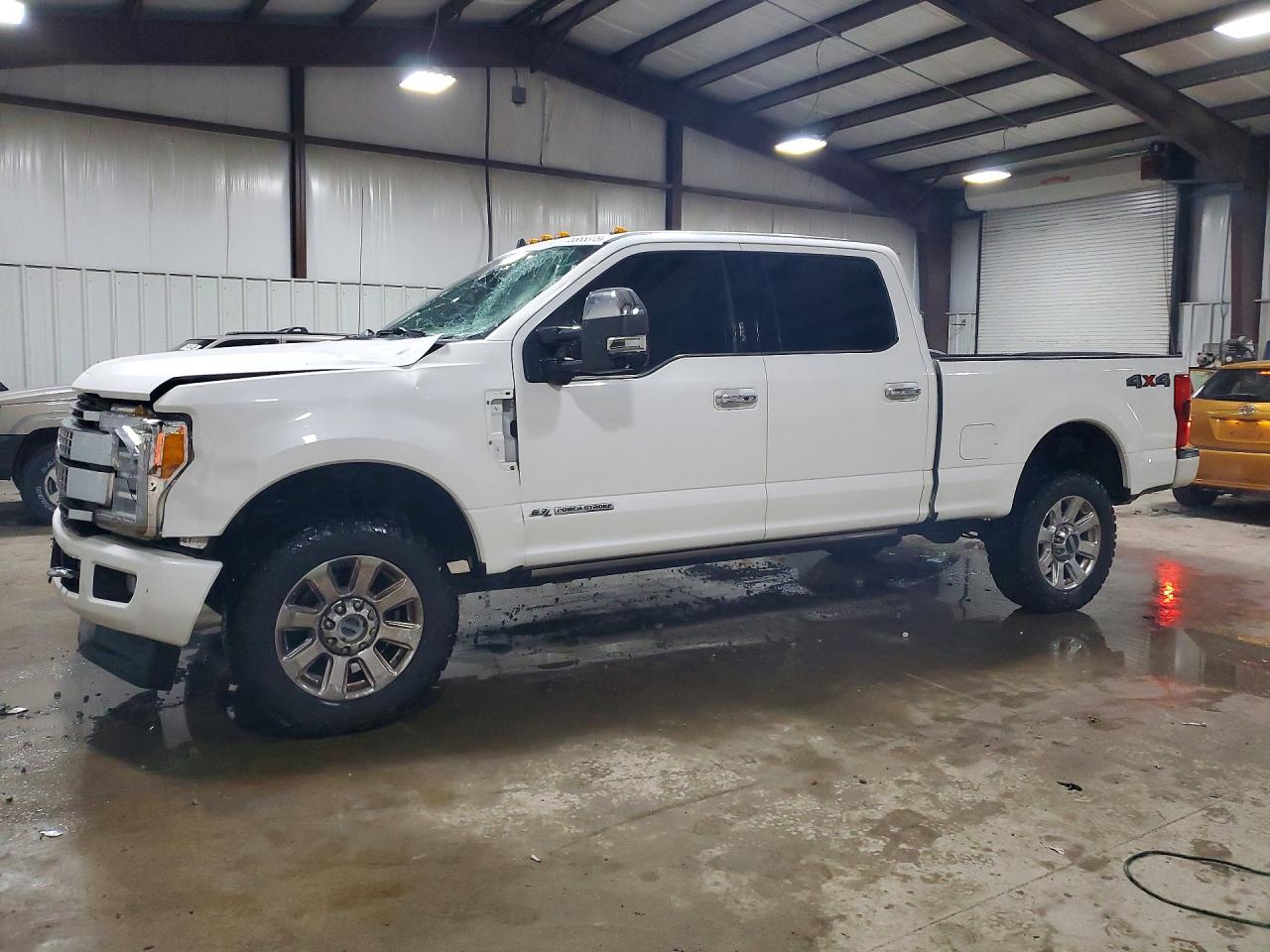 Photo of the 2019 FORD F250 SUPER DUTY