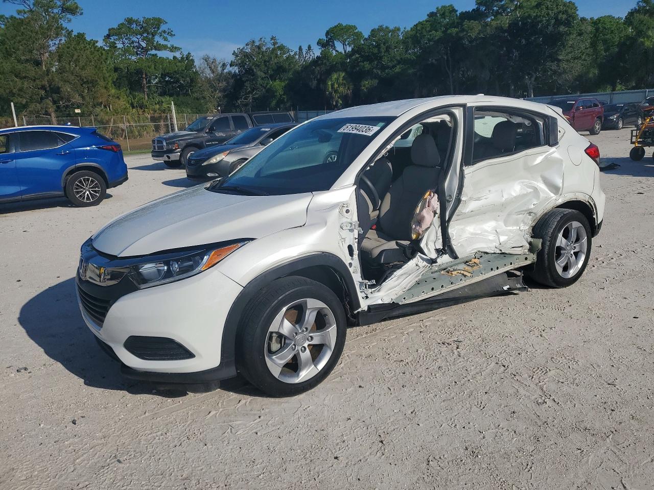 Photo of the 2021 HONDA HR-V LX