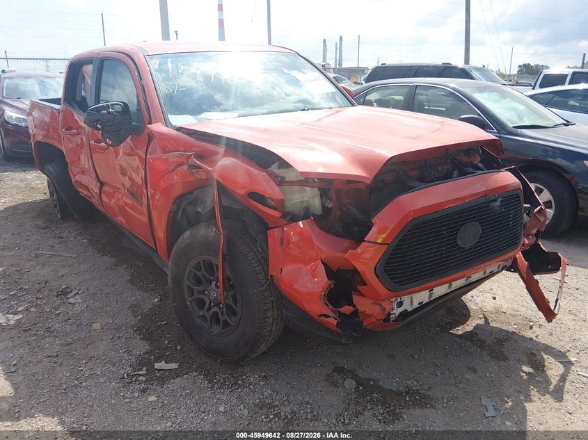 Photo of the 2017 TOYOTA TACOMA SR5 V6