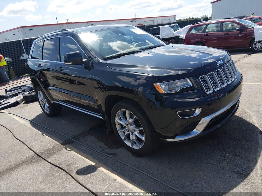 Photo of the 2015 JEEP GRAND CHEROKEE SUMMIT