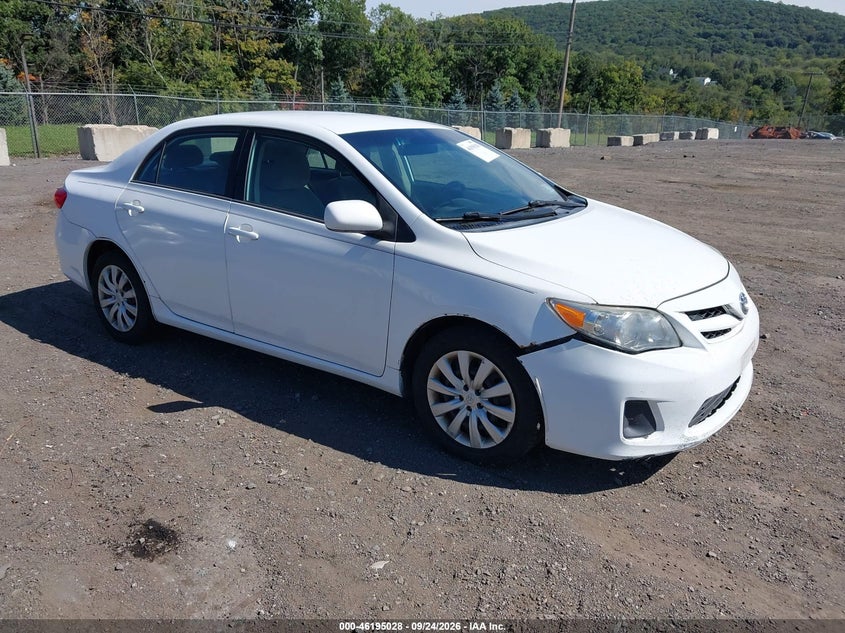 Photo of the 2012 TOYOTA COROLLA LE