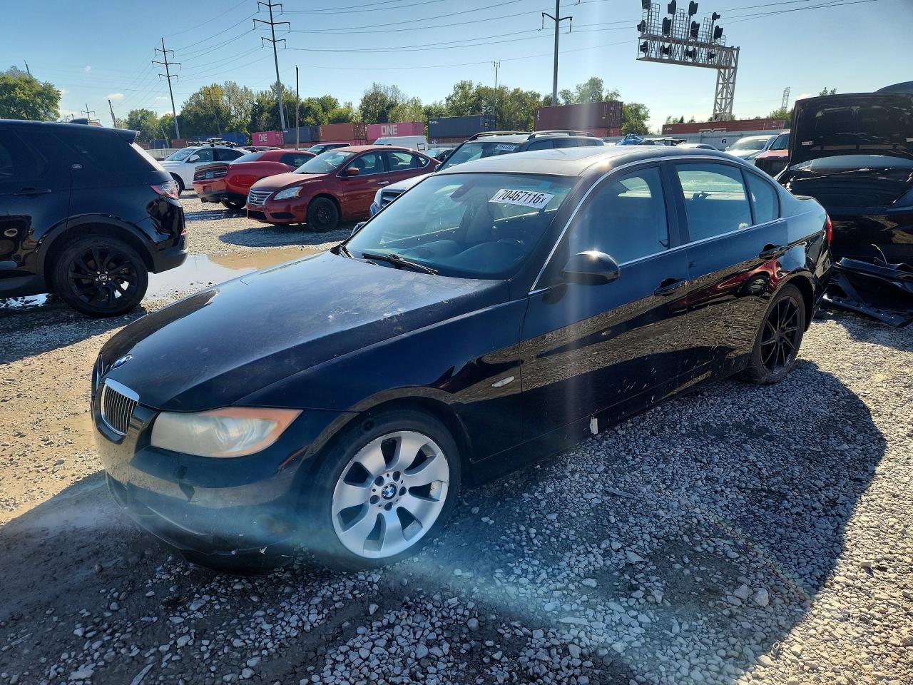 Photo of the 2006 BMW 330 XI