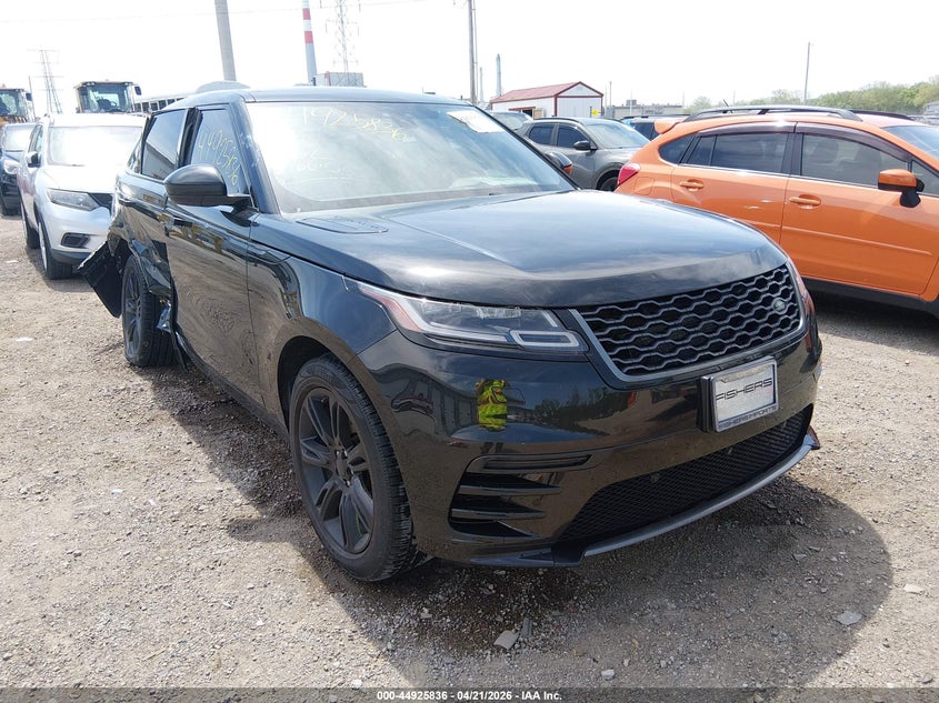Photo of the 2020 LAND ROVER RANGE ROVER VELAR P250 R-DYNAMIC S