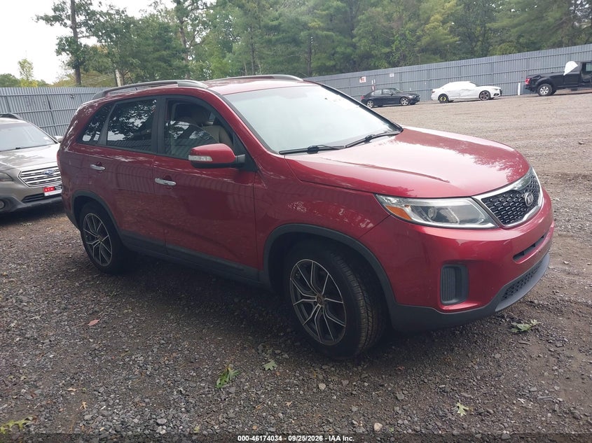 Photo of the 2014 KIA SORENTO LX V6