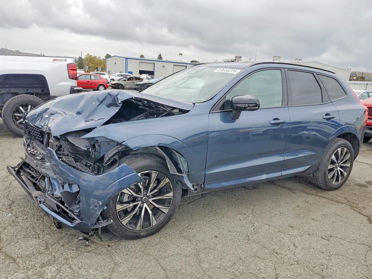 Photo of the 2024 VOLVO XC60 PLUS