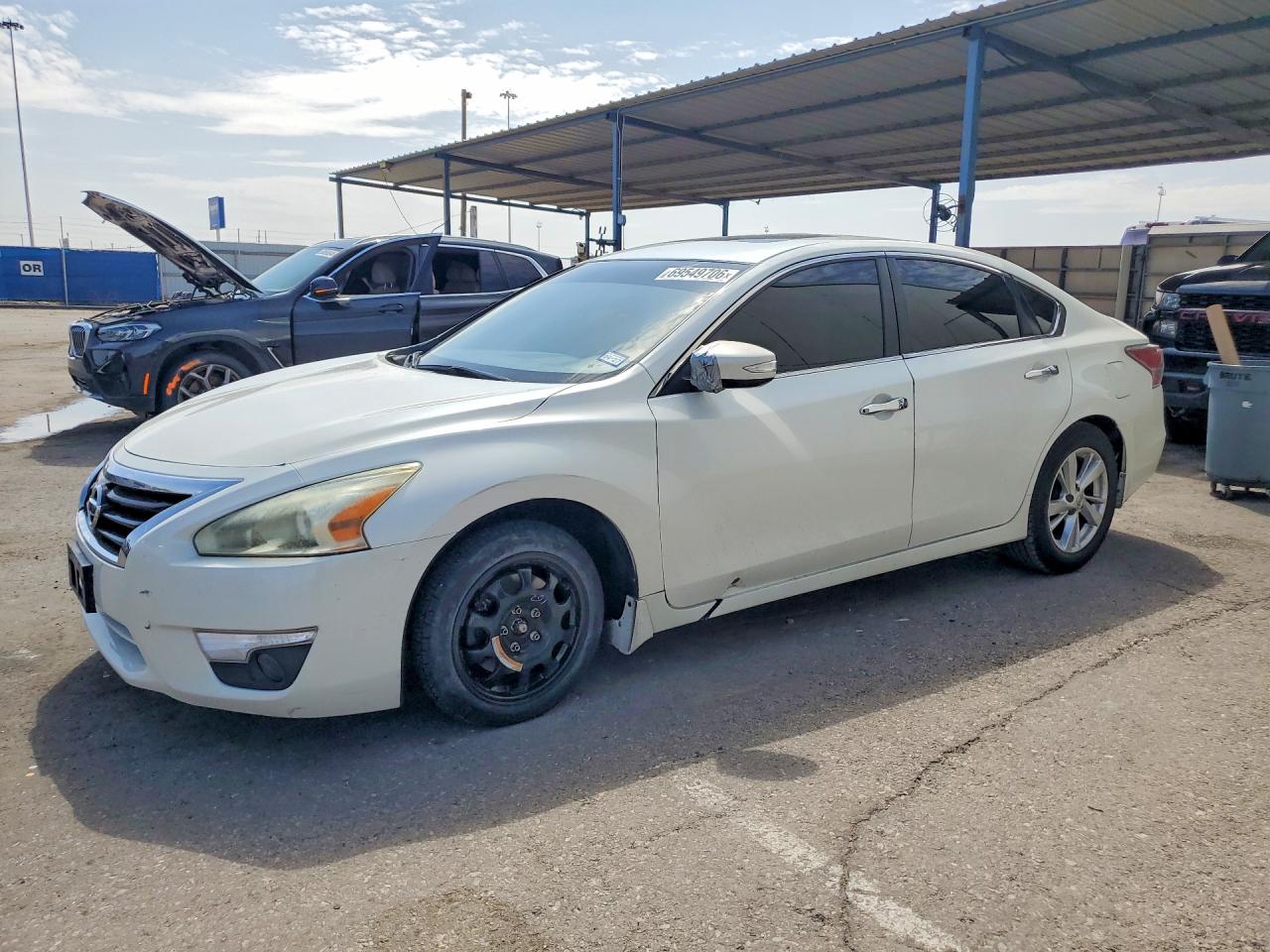 Photo of the 2015 NISSAN ALTIMA 2.5 SV