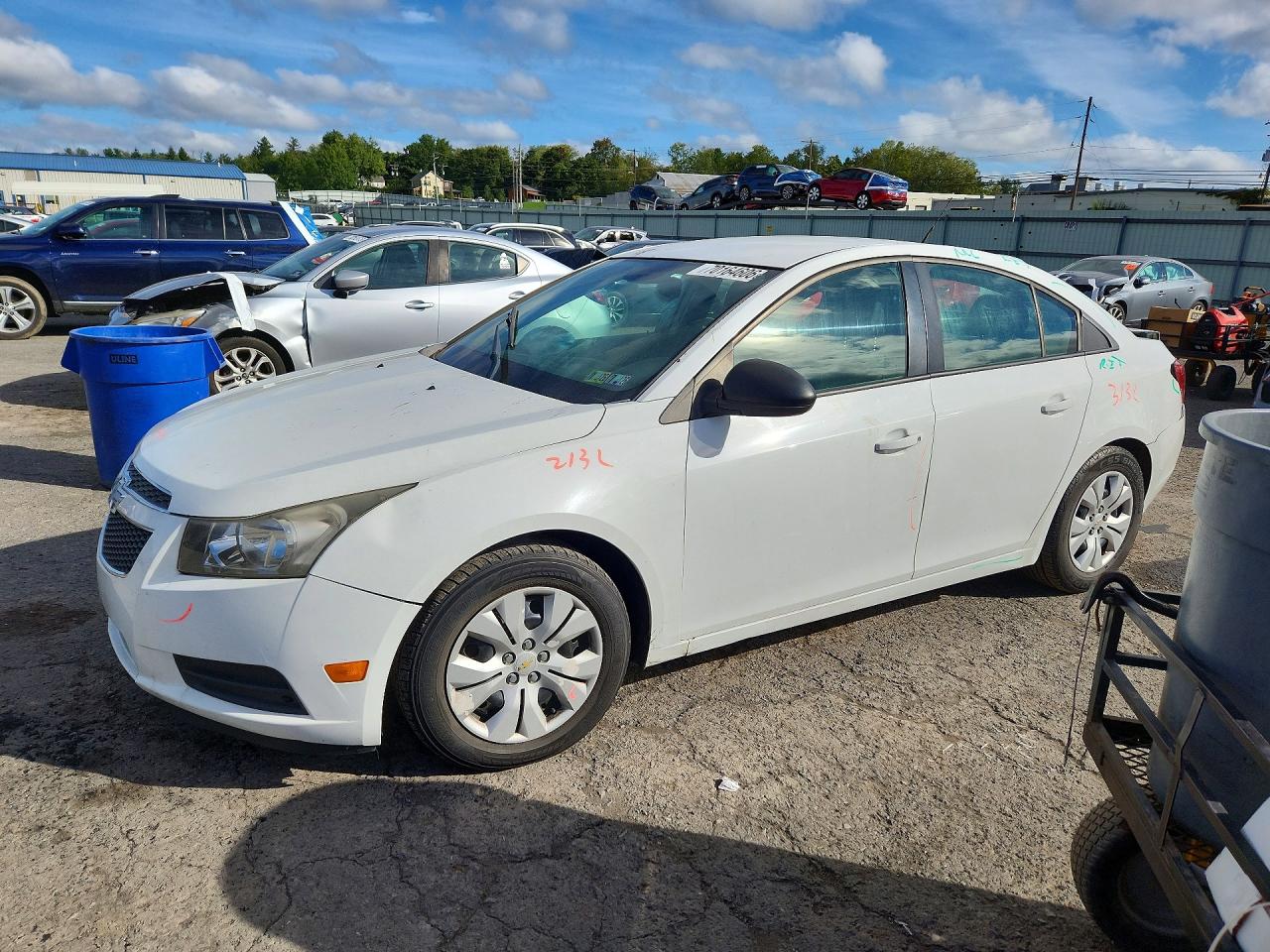 Photo of the 2014 CHEVROLET CRUZE LS