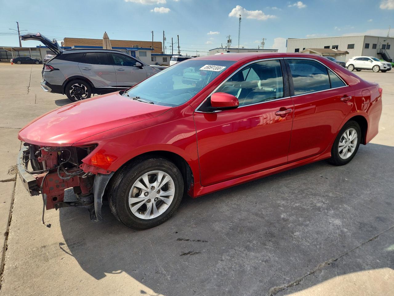 Photo of the 2013 TOYOTA CAMRY SE