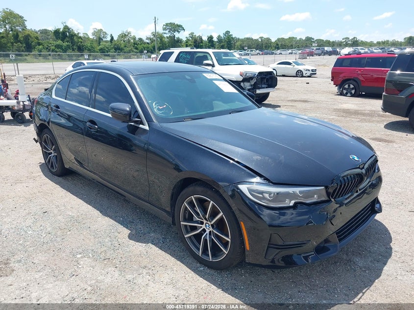 Photo of the 2021 BMW 330I XDRIVE