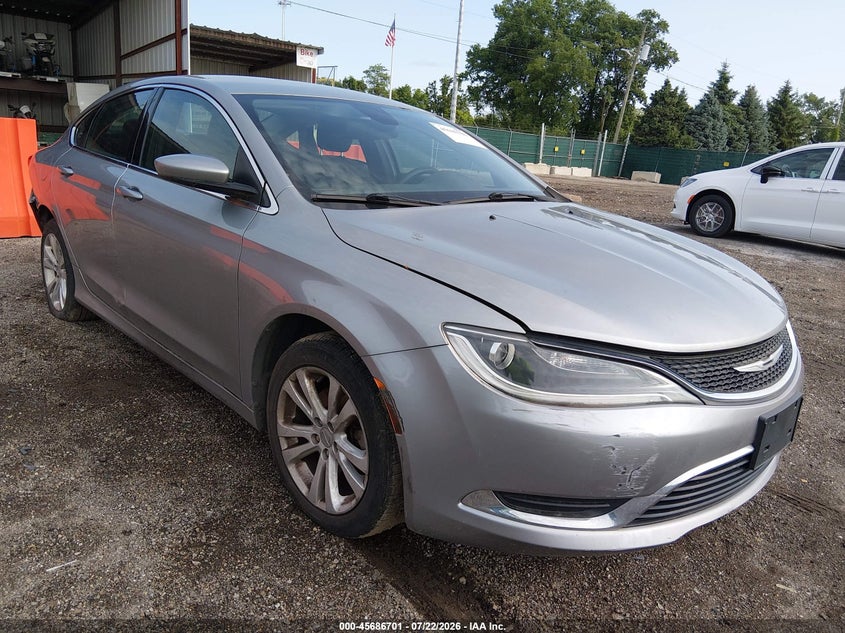 Photo of the 2015 CHRYSLER 200 LIMITED