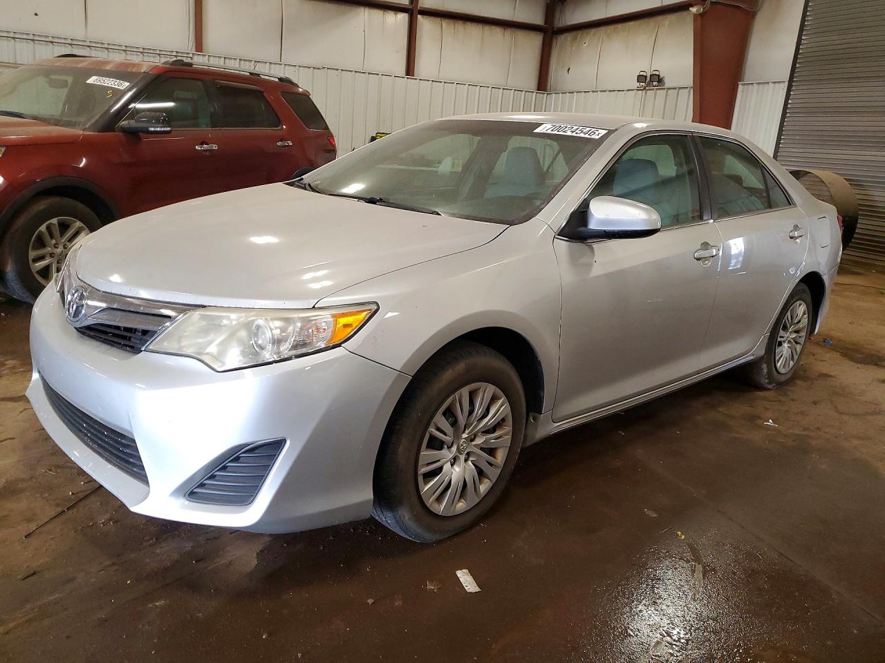 Photo of the 2013 TOYOTA CAMRY LE