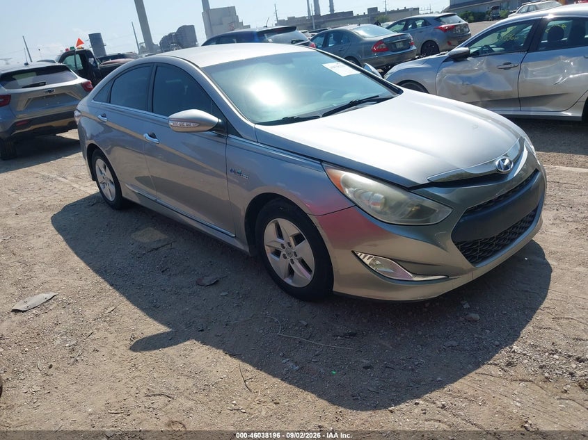 Photo of the 2012 HYUNDAI SONATA HYBRID