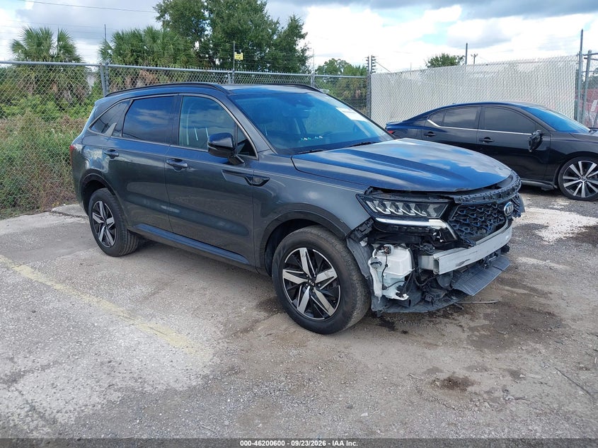 Photo of the 2021 KIA SORENTO EX