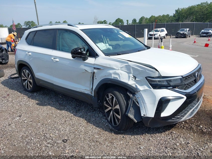 Photo of the 2022 VOLKSWAGEN TAOS 1.5T SE