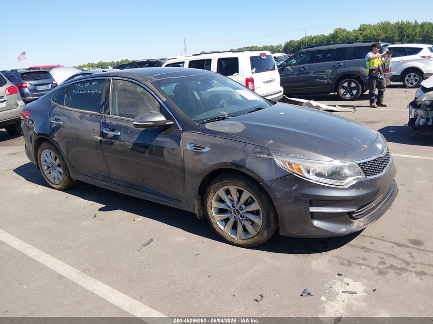 Photo of the 2018 KIA OPTIMA EX